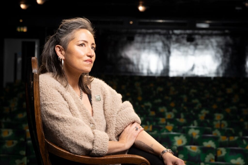 KT Tunstall seated in an empty theatre credit Richard Faulks